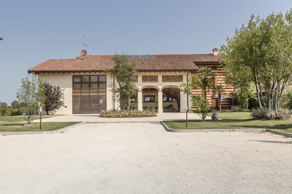Вилла Cascina Borghetta Сирмионе Экстерьер фото
