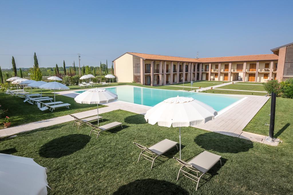 Вилла Cascina Borghetta Сирмионе Экстерьер фото